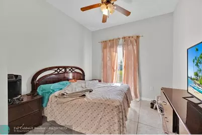 519  Elbridge Pl, Other City - In The State Of Florida, FL 34758 - Photo 7