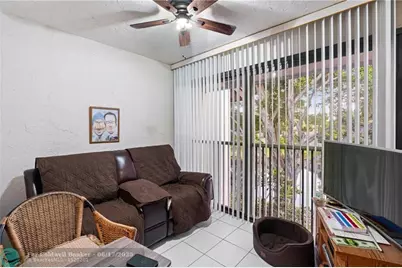 4047 NW 22nd St, Unit #210B, Coconut Creek, FL 33066 - Photo 11