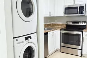 11108 Royal Palm Blvd, Coral Springs, FL 33065 - Photo 23