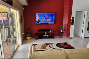 15518 SW 168th Terrace, Miami, FL 33187 - Photo 9