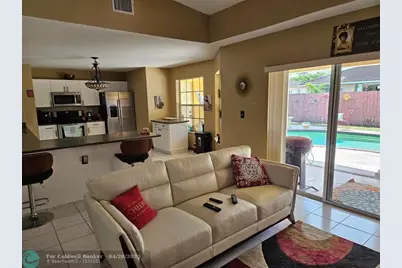 15518 SW 168th Ter, Miami, FL 33187 - Photo 7