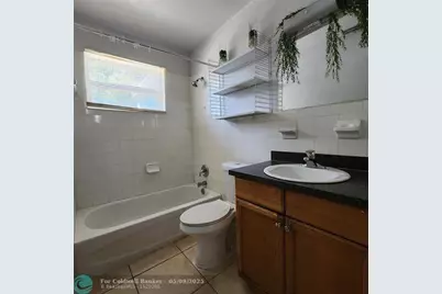 1041 NW 23rd Ter, Fort Lauderdale, FL 33311 - Photo 19