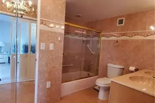 3725 S Ocean Dr, Hollywood, FL 33019 - Photo 13