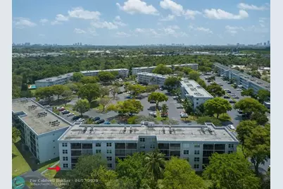 113  Royal Park, Unit #1H, Oakland Park, FL 33309 - Photo 3