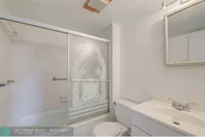 113  Royal Park, Unit #1H, Oakland Park, FL 33309 - Photo 17