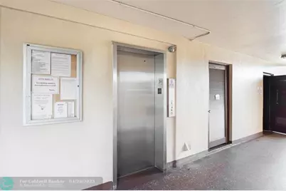 8880  Sunrise Lakes Boulevard, Unit #103, Sunrise, FL 33322 - Photo 23