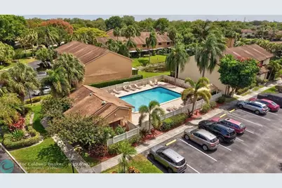 3725  Carambola Cir, Unit #2824, Coconut Creek, FL 33066 - Photo 59