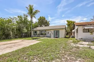 1229 18th Ave N, Lake Worth Beach, FL 33460 - Photo 3