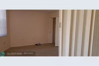 1000  Saint Charles Pl, Unit #215, Pembroke Pines, FL 33026 - Photo 3