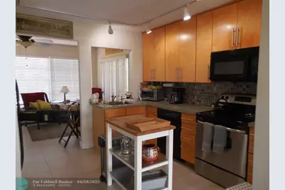 3050 NW 1st Ave, Pompano Beach, FL 33064 - Photo 3