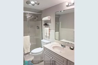 1035  Hillsboro Mile, Unit #25, Hillsboro Beach, FL 33062 - Photo 9