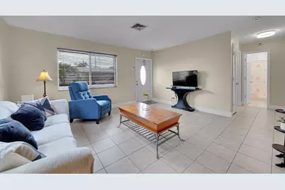 4563 NW 16th Terrace, Tamarac, FL 33309 - Photo 5