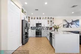 7337 Via Leonardo, Lake Worth, FL 33467 - Photo 9