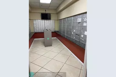 555 NE 15th St, Unit #T4(704), Miami, FL 33132 - Photo 43