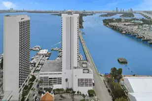 555 NE 15th St Unit #T4(704), Miami, FL 33132 - Photo 31