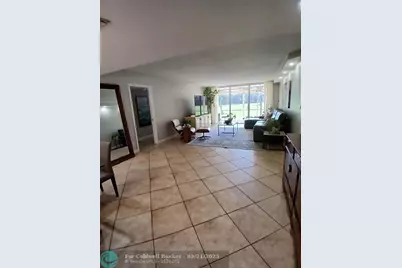 907  Cypress Ter, Unit #104, Pompano Beach, FL 33069 - Photo 7