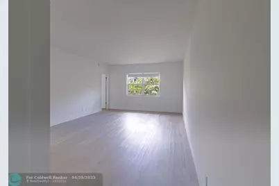 2424 SE 17th St, Unit #305B, Fort Lauderdale, FL 33316 - Photo 3