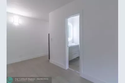 2424 SE 17th St, Unit #305B, Fort Lauderdale, FL 33316 - Photo 15