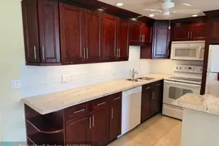 4104 Cambridge E, Deerfield Beach, FL 33442 - Photo 5