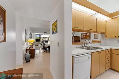 6217  Balboa Circle, Unit #305, Boca Raton, FL 33433 - Photo 5