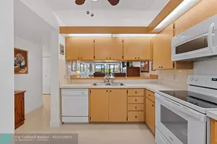 6217 Balboa Cir, Boca Raton, FL 33433 - Photo 7