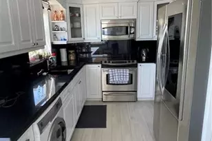 5200 N Ocean Blvd, Lauderdale by the Sea, FL 33308 - Photo 9