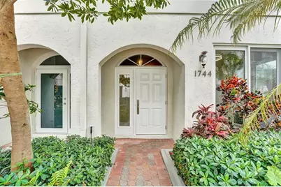 1744 NE 9th St, Fort Lauderdale, FL 33304 - Photo 27