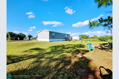 14562 NW 274th St, Okeechobee, FL 34972 - Photo 9