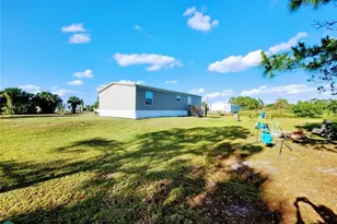 14562 NW 274th St, Okeechobee, FL 34972 - Photo 9