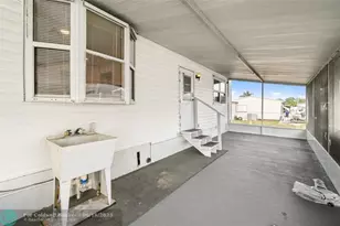 7897 SE Swan Ave, Hobe Sound, FL 33455 - Photo 3