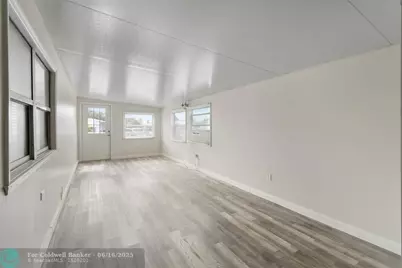 7897 SE Swan Ave, Hobe Sound, FL 33455 - Photo 17