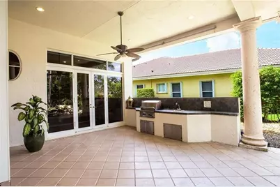 10897  Canary Island Ct, Plantation, FL 33324 - Photo 11