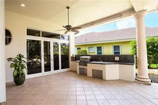 10897 Canary Island Ct, Plantation, FL 33324 - Photo 11