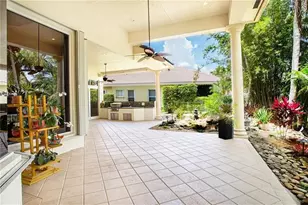 10897 Canary Island Ct, Plantation, FL 33324 - Photo 9
