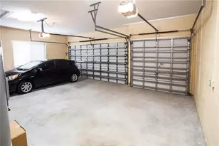 10897 Canary Island Ct, Plantation, FL 33324 - Photo 13