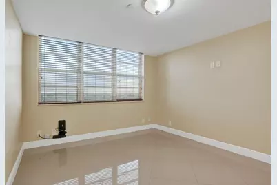 3499  Oaks Way, Unit #909, Pompano Beach, FL 33069 - Photo 17