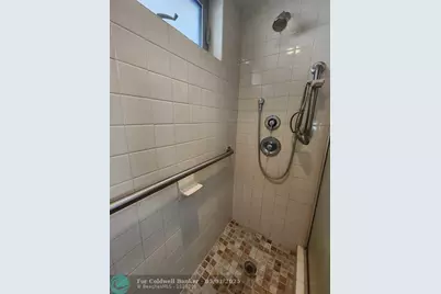 5851 NW 62nd Ave, Unit #105, Tamarac, FL 33319 - Photo 5