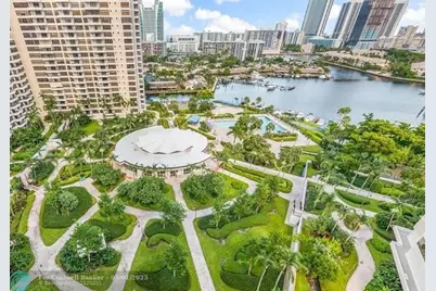 500  Three Islands Blvd, Unit #607, Hallandale Beach, FL 33009 - Photo 5