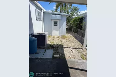2875 SW 58th St, Dania Beach, FL 33312 - Photo 11