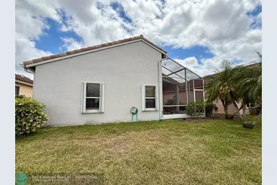 344 NW Breezy Point Loop, Port Saint Lucie, FL 34986 - Photo 27