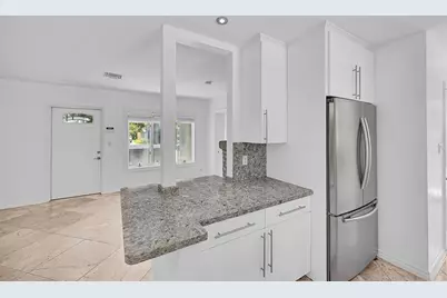 1434 NE 16th Ave, Fort Lauderdale, FL 33304 - Photo 9