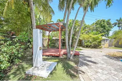 1434 NE 16th Ave, Fort Lauderdale, FL 33304 - Photo 29