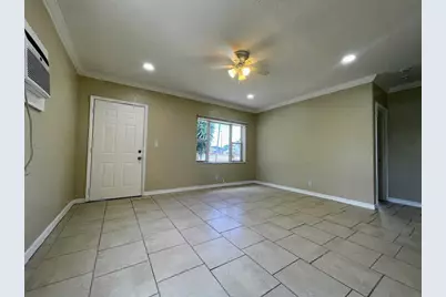 981 NW 16th Ave, Fort Lauderdale, FL 33311 - Photo 11