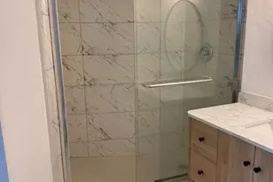 1301 NE Miami Gardens Dr, Miami, FL 33179 - Photo 5