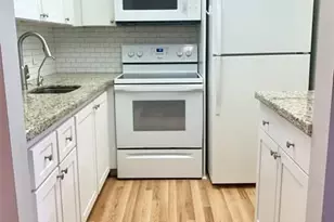 16 Newport Crescent A Unit, Deerfield Beach, FL 33442 - Photo 3