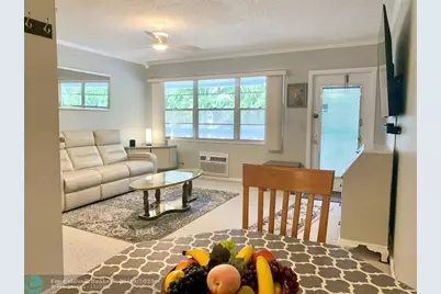 16  Newport Crescent A, Unit #16A, Deerfield Beach, FL 33442 - Photo 1