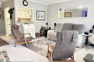 16 Newport Crescent A Unit, Deerfield Beach, FL 33442 - Photo 5