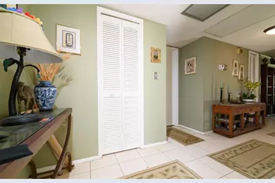 545  Oaks Ln, Unit #310, Pompano Beach, FL 33069 - Photo 1