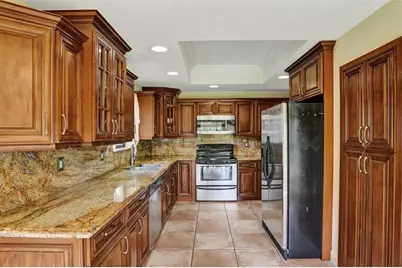 2565  Kerry Dr, Cooper City, FL 33026 - Photo 29