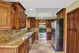 2565 Kerry Dr, Cooper City, FL 33026 - Photo 29